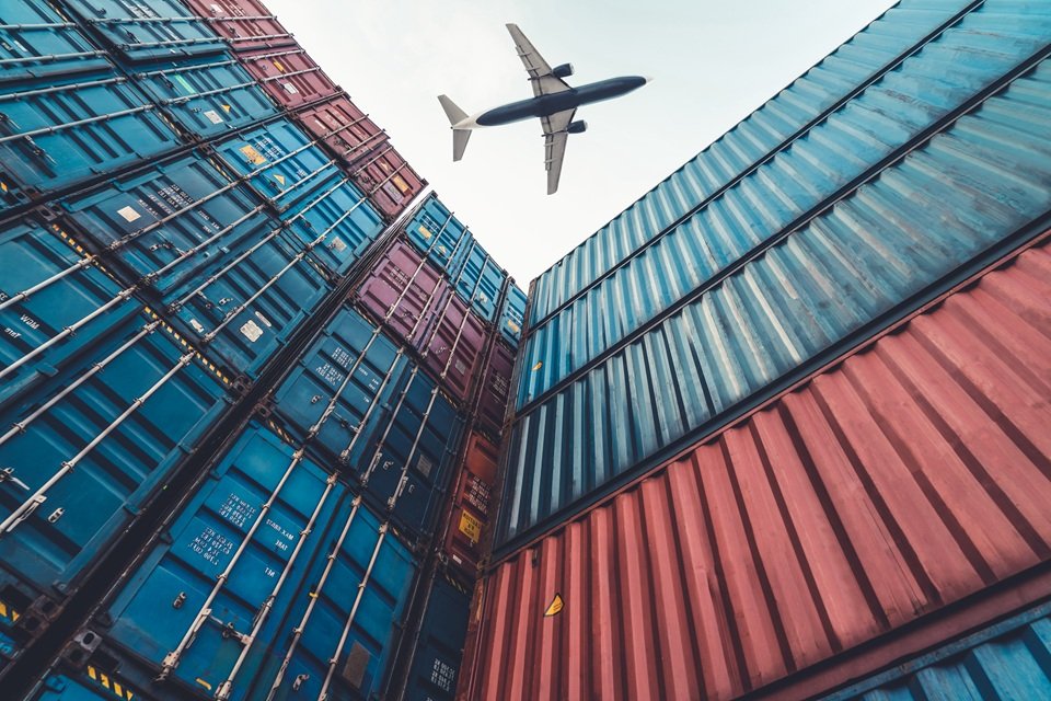 Airfreight options narrow in 2026 as supply chain volatility reshapes global lanes
