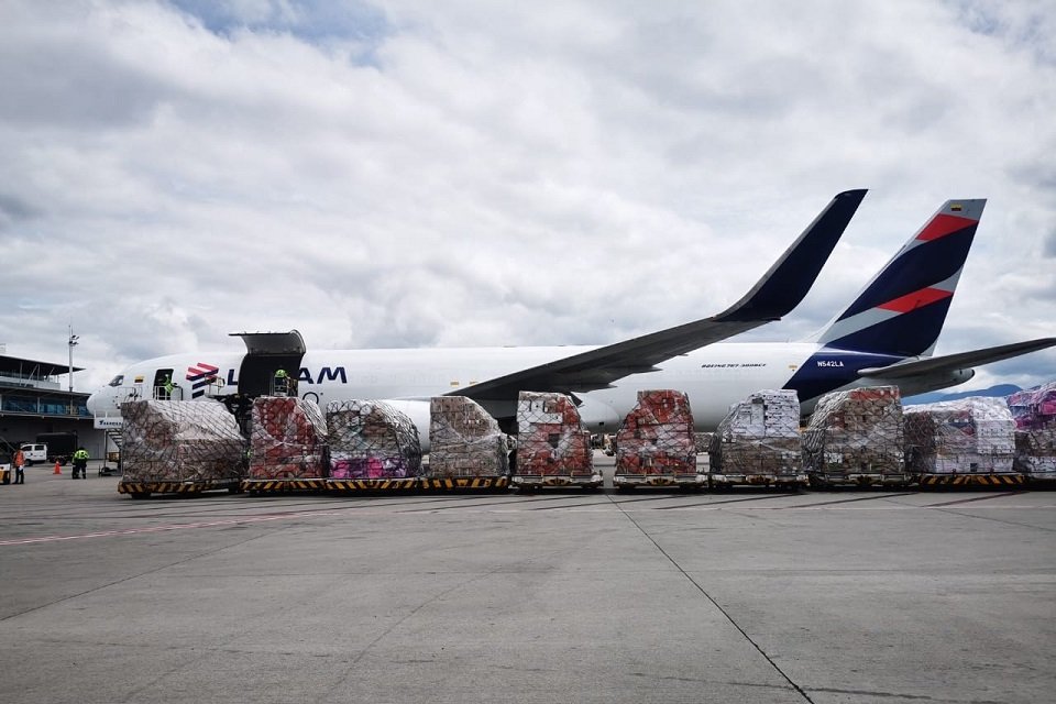 Air cargo demand blooms ahead of Valentine’s Day