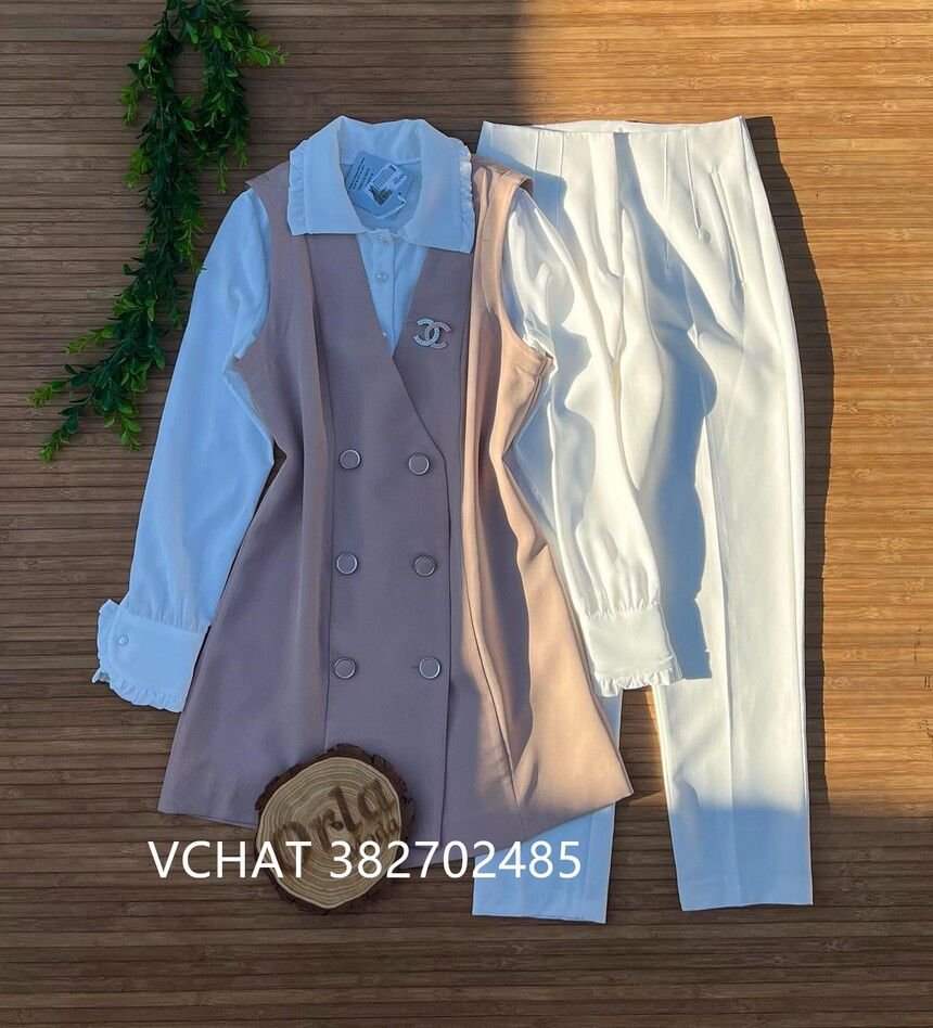 Women's suits thumbnail