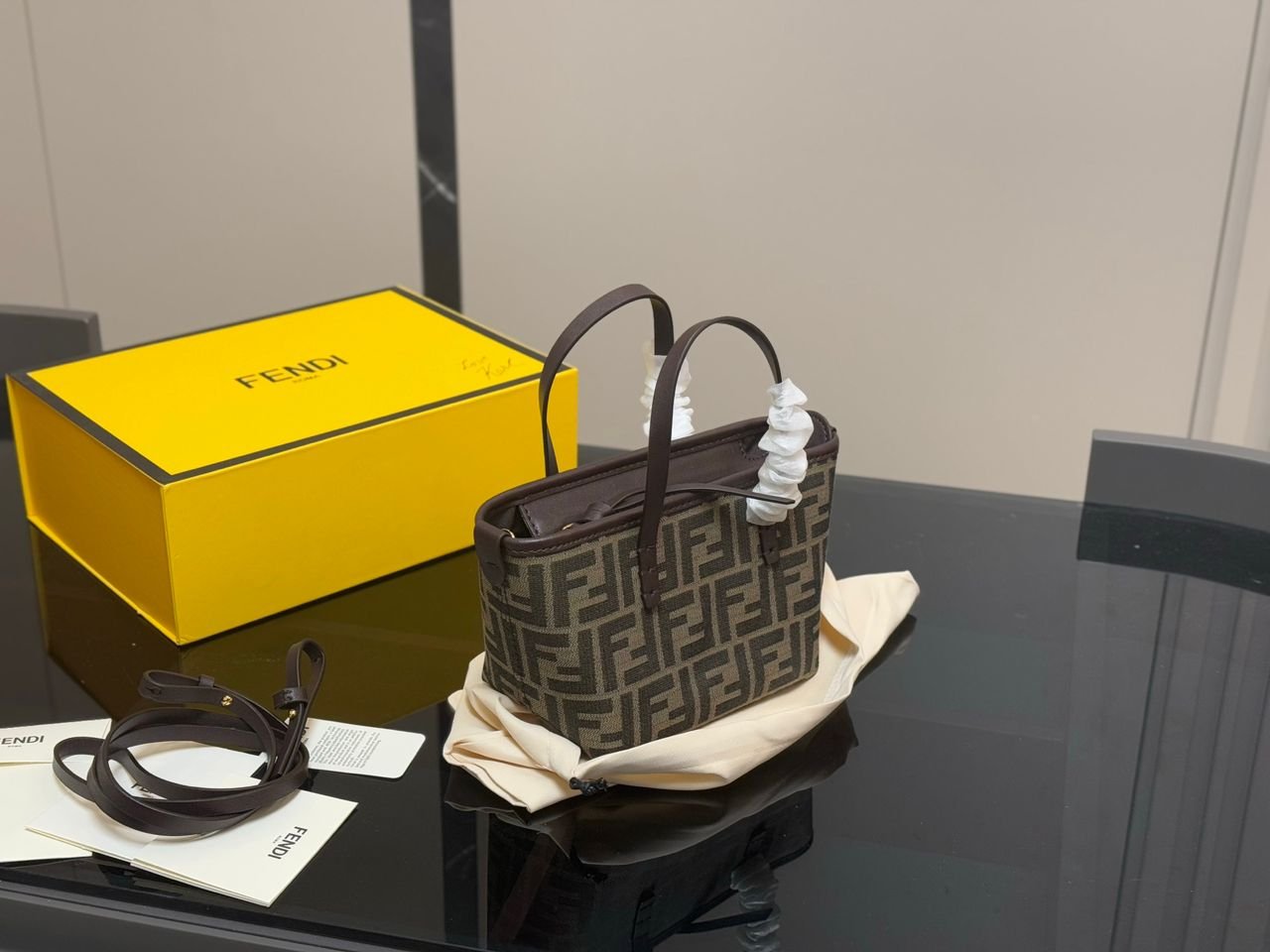 Original branded handbag thumbnail