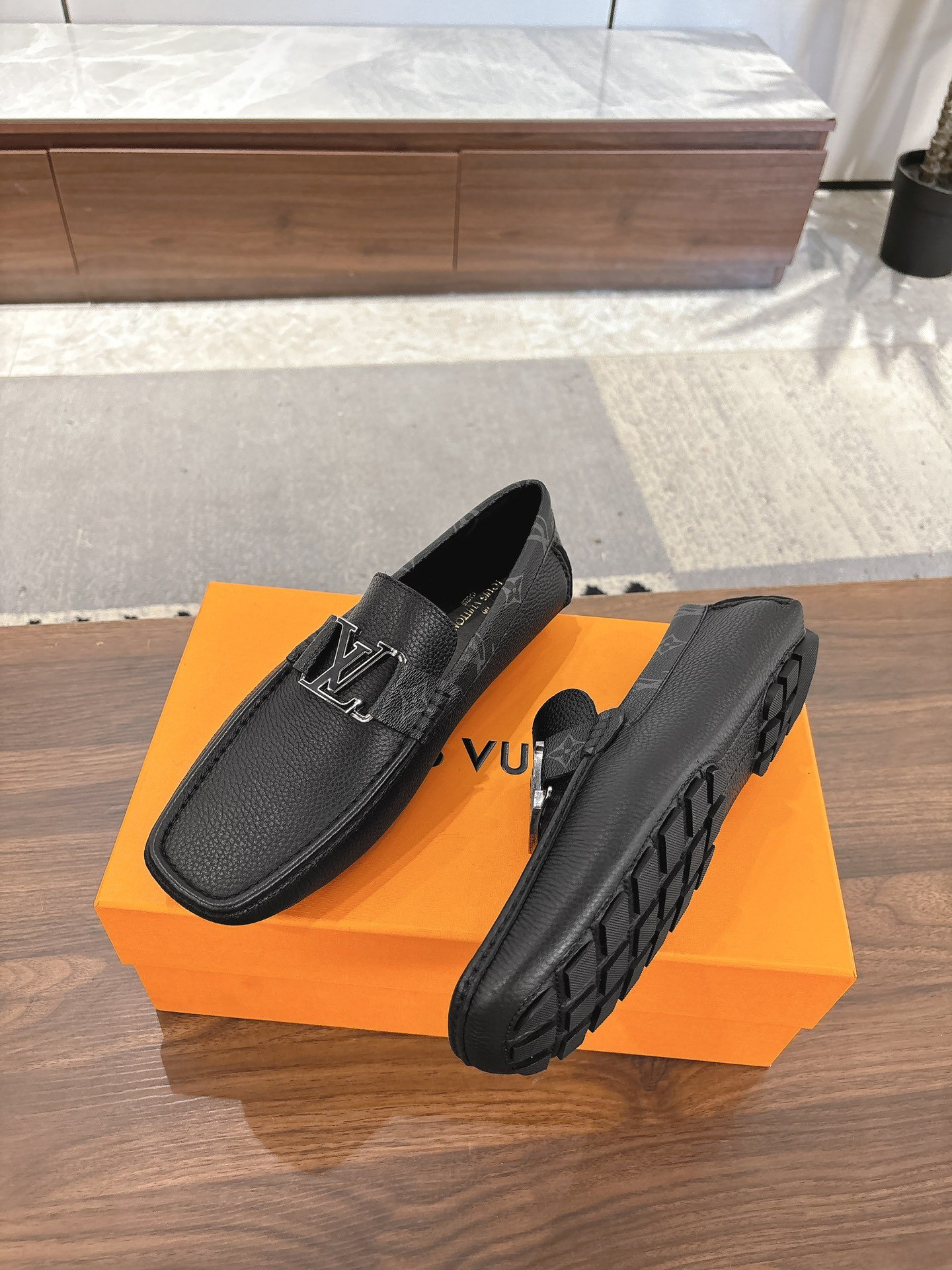 Luxury Design original 100% thumbnail