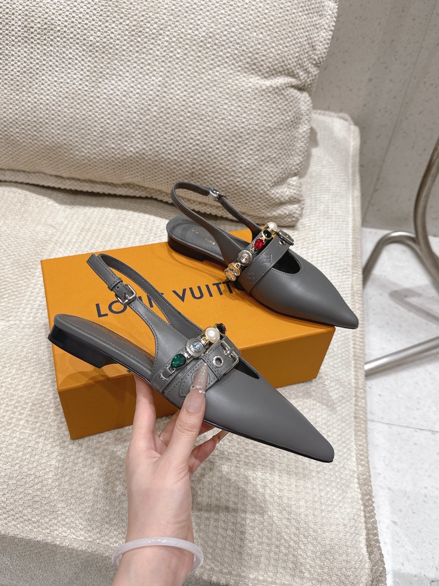 Luxury Design original 100% thumbnail