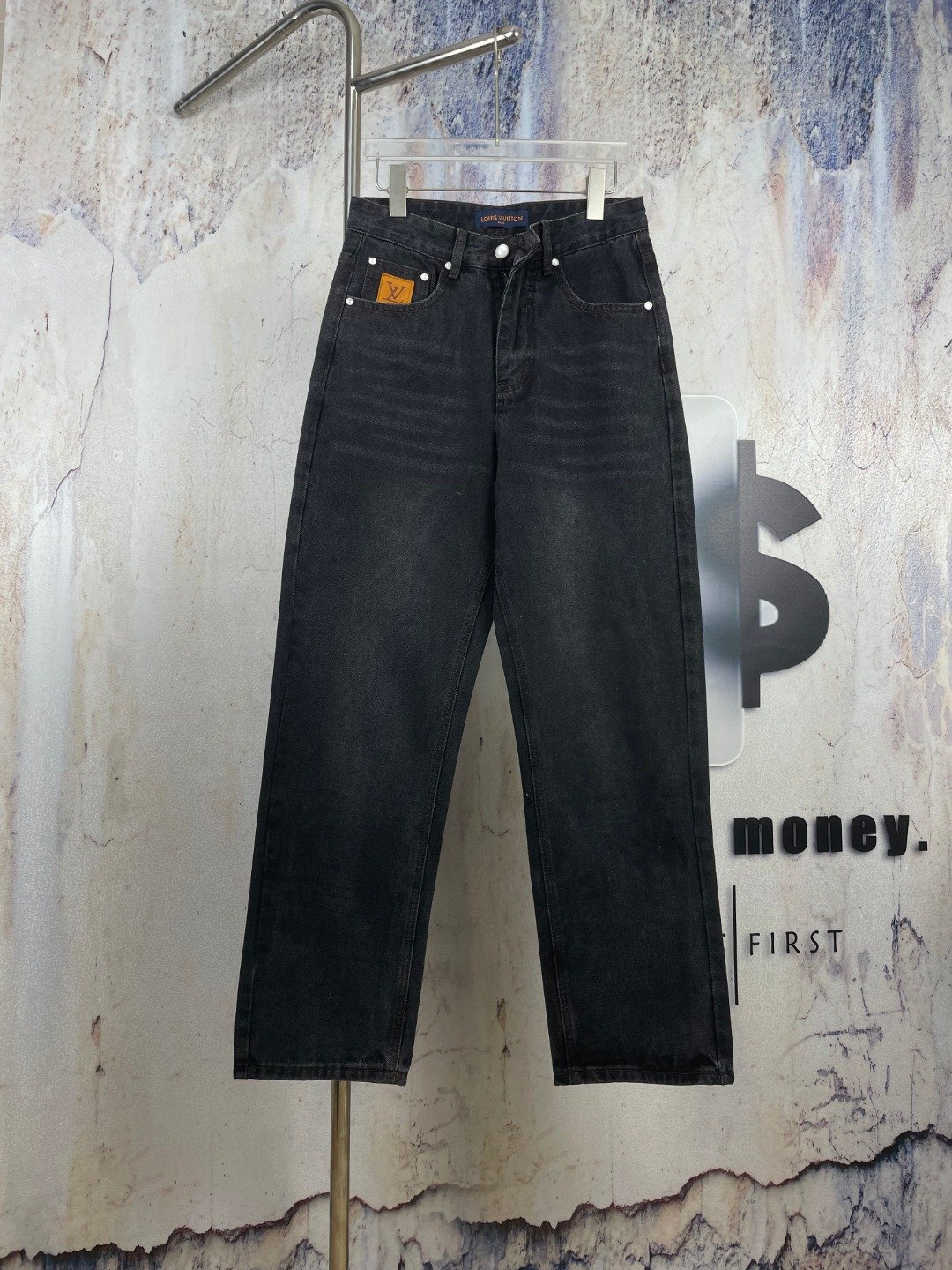 Luxury Design Lv Jeans original 100% thumbnail