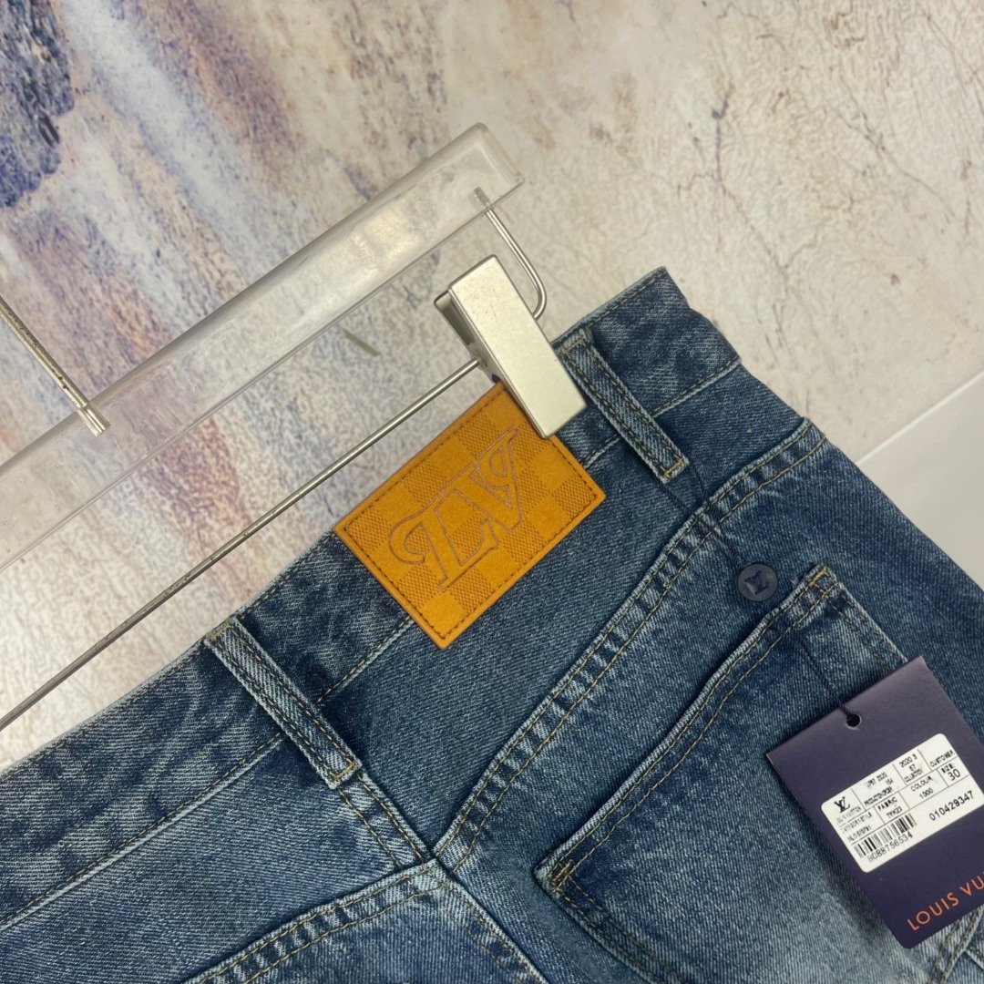 Luxury Design Lv Jeans original 100% thumbnail