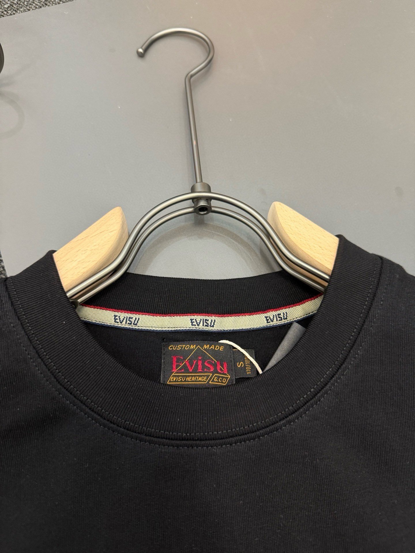 Luxury Design original 100% thumbnail