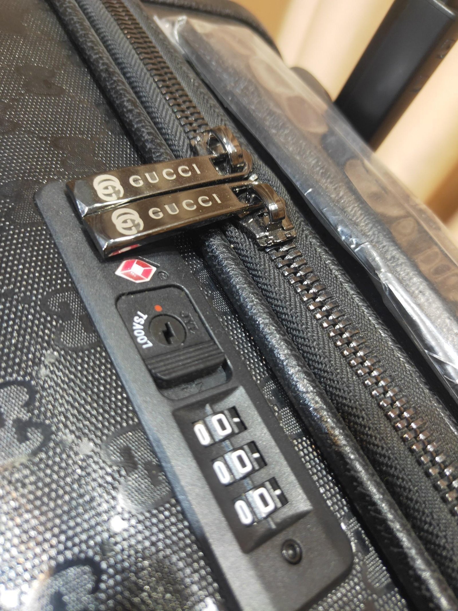 Gucci GG embossed leather trolley suitcase 100% original thumbnail