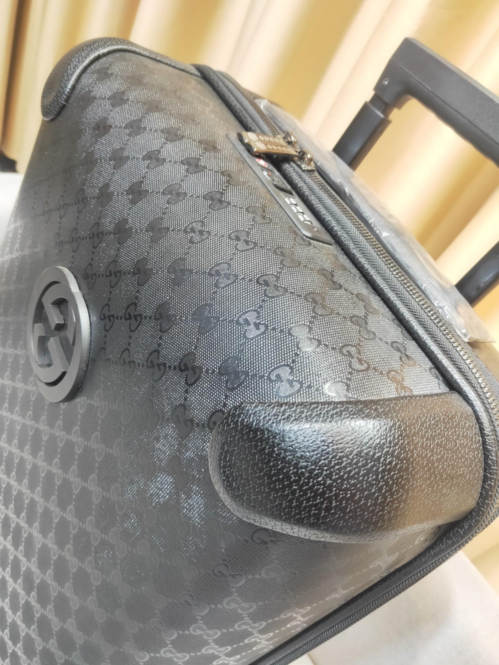 Gucci GG embossed leather trolley suitcase 100% original