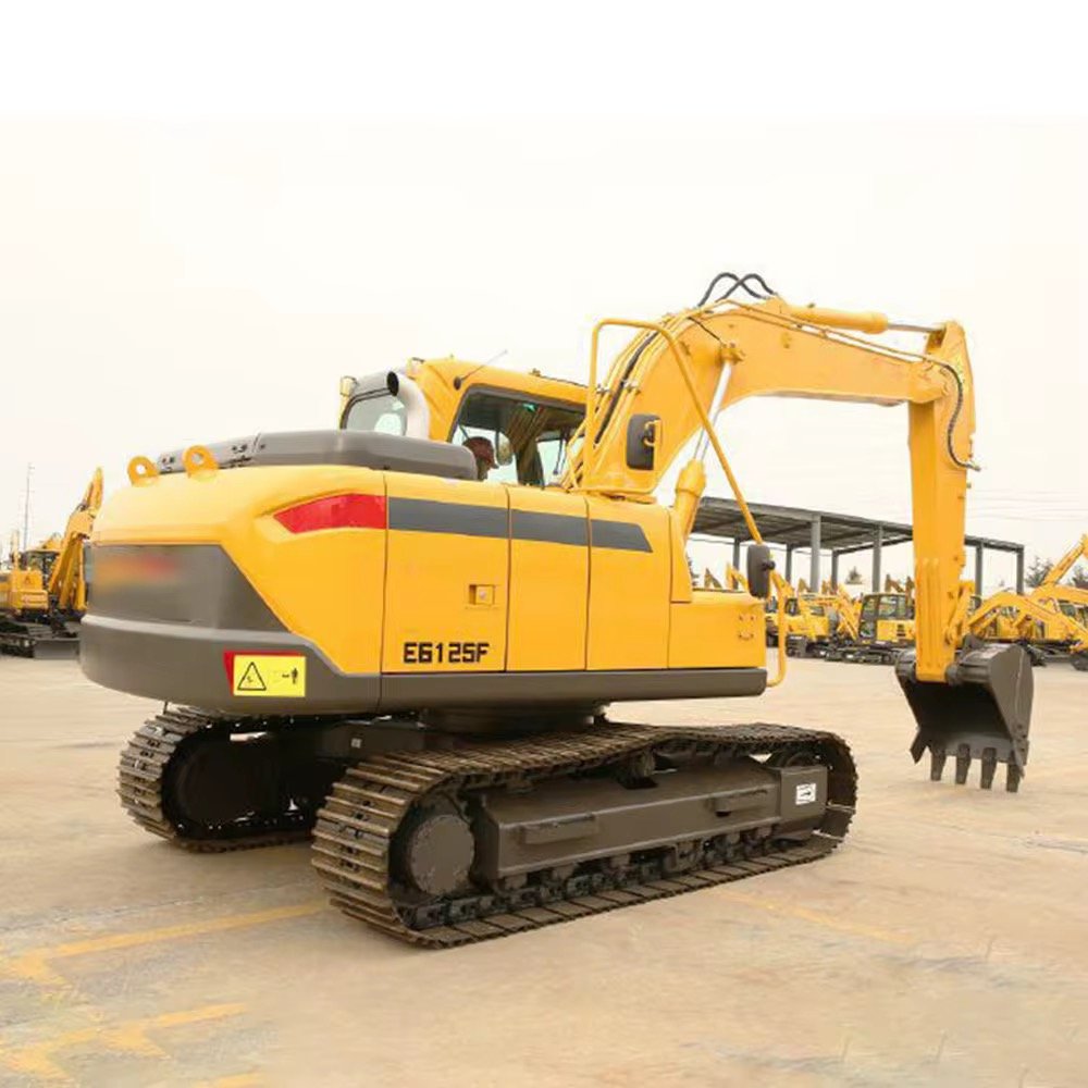 E6215F Medium 12.3 Ton Crawler Excavator with Deutz Engine HAWE Hydraulics