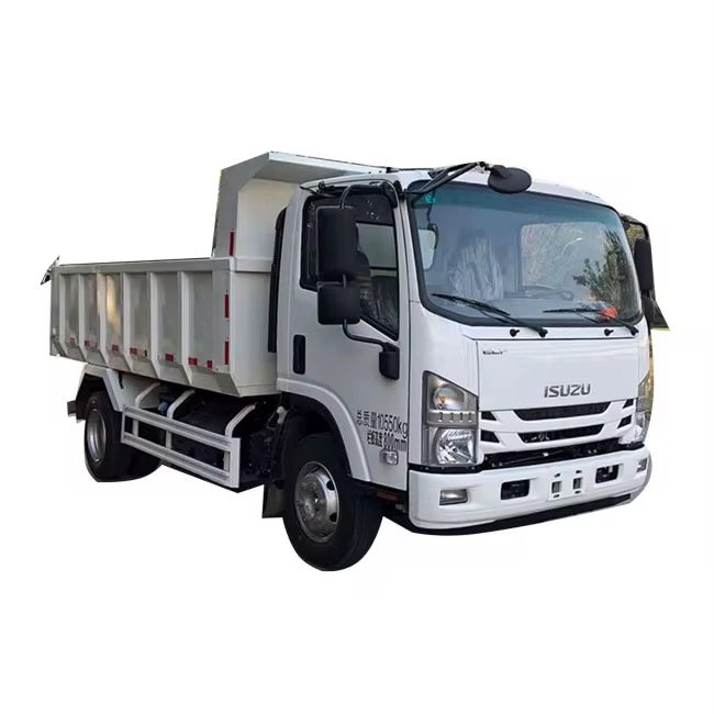 ISUZU 4x2 5000 CBM Dump Truck With Lift Function