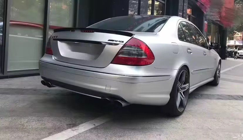 Mercedes-Benz W211 Modification Front Bumper Body Kit Fender Diffuser Front Spoiler air Dams Hood Bumper Side Skirts Bumper thumbnail