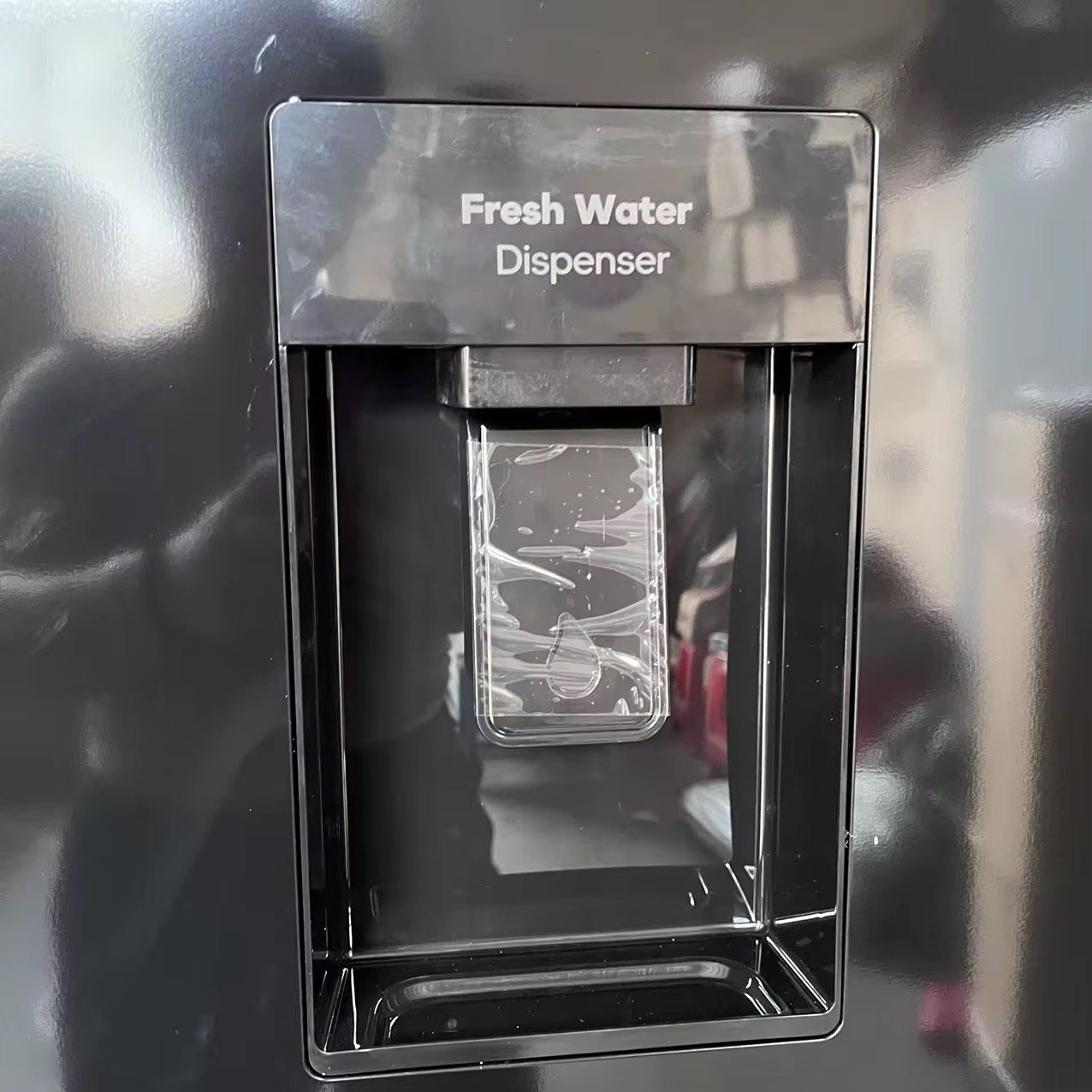 Side by Side Refrigerator Black Fridge 500L With Water Dispenser Air Cooled